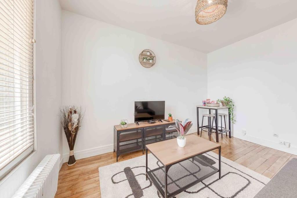 Appartement Cosy Au Calme, Proche De Paris Et Du Rer B Жантили Екстериор снимка